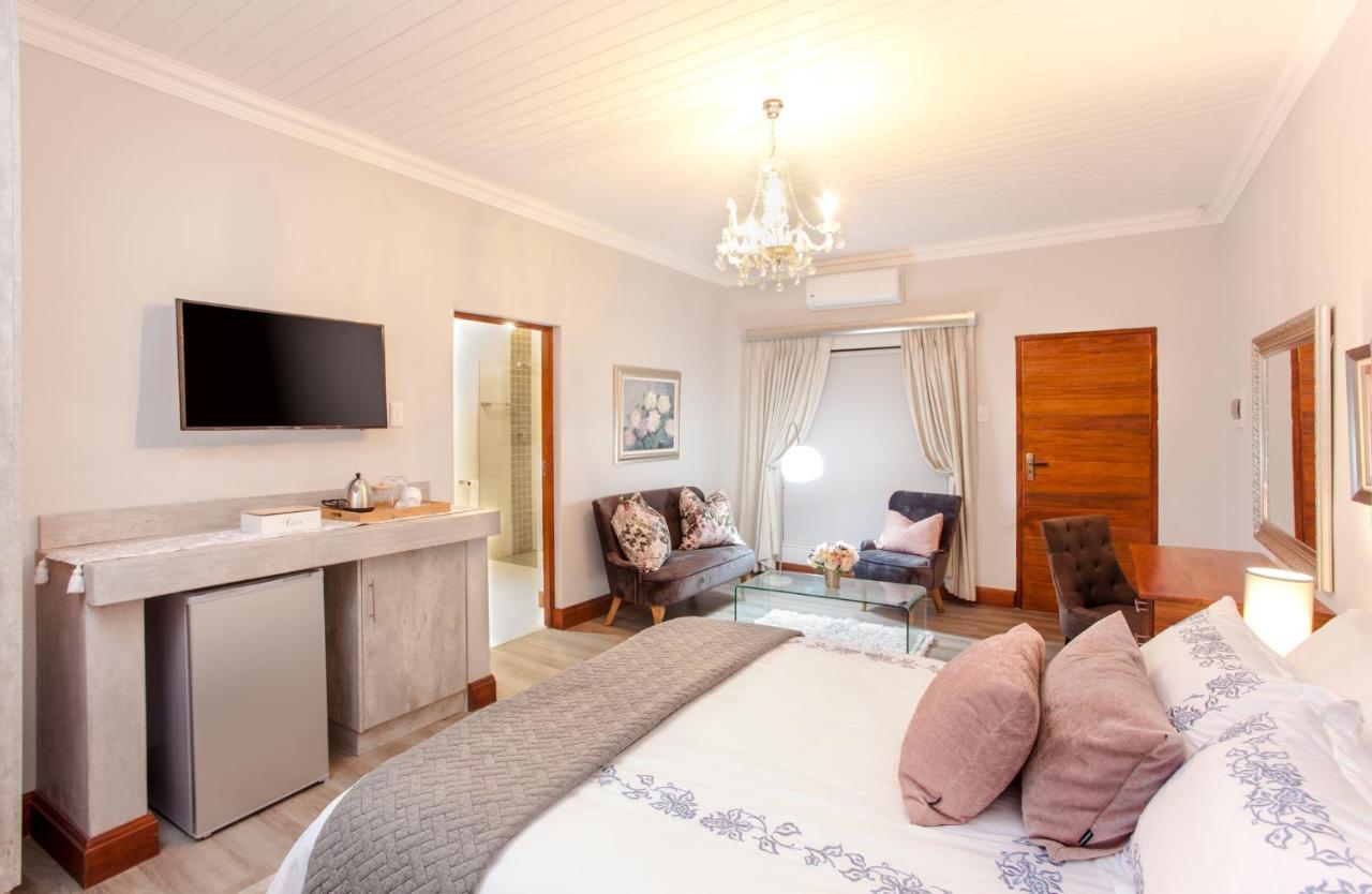 Hotel The Coral Tree Mbombela Exterior foto